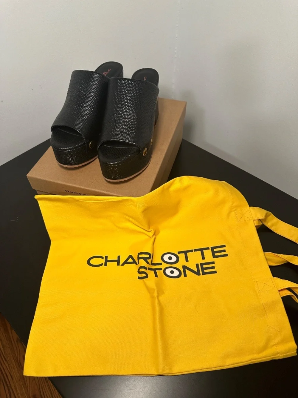 Charlotte Stone Ellery Platform - Size 8